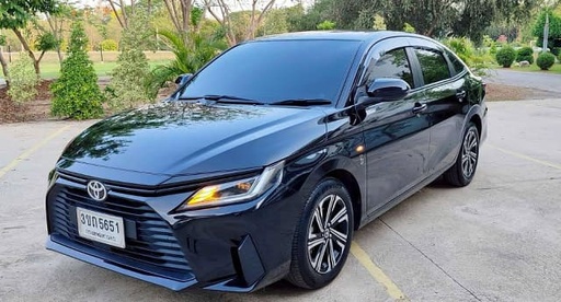 2022 TOYOTA Yaris, 