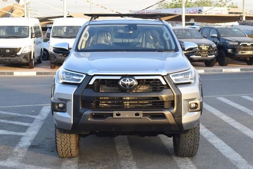 2022 TOYOTA Hilux