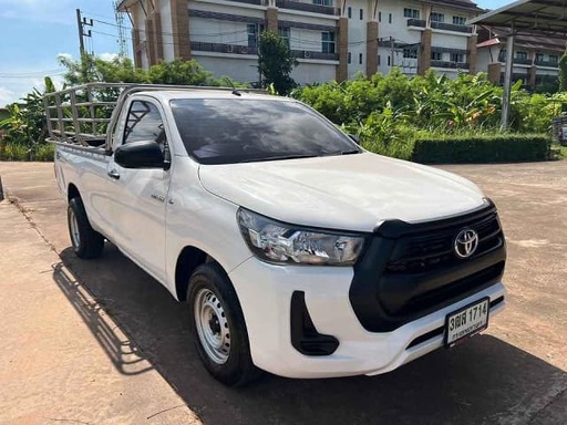 2023 TOYOTA Hilux