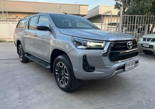 2021 TOYOTA Hilux