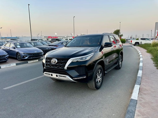 2024 TOYOTA Fortuner