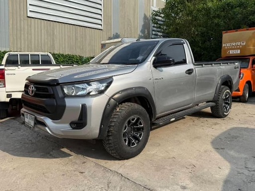 2022 TOYOTA Hilux