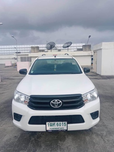 2017 TOYOTA Hilux