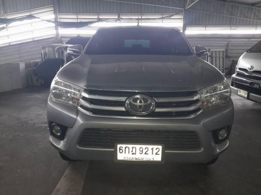 2017 TOYOTA Hilux