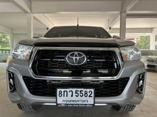 2019 TOYOTA Hilux, 