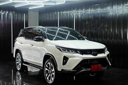 2021 TOYOTA Fortuner