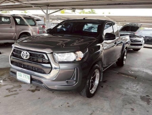 2022 TOYOTA Hilux