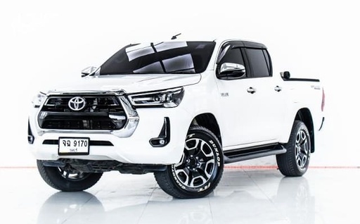 2022 TOYOTA Hilux