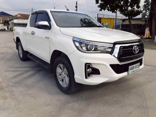 2018 TOYOTA Hilux