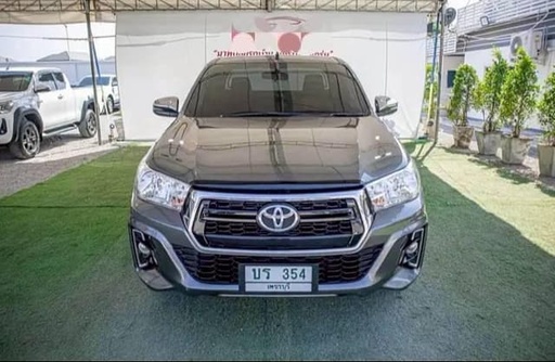 2019 TOYOTA Hilux