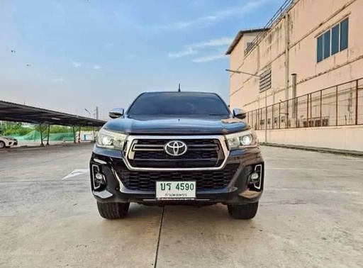 2018 TOYOTA Hilux