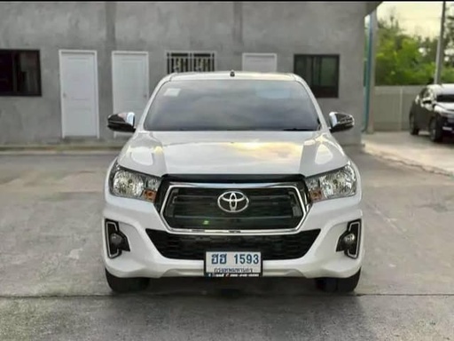 2019 TOYOTA Hilux