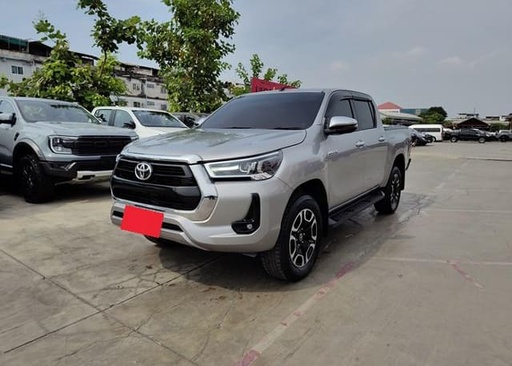 2022 TOYOTA Hilux