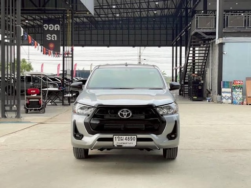 2020 TOYOTA Hilux