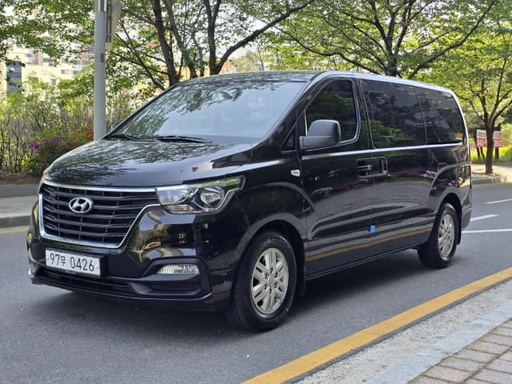 2018 HYUNDAI Grand Starex