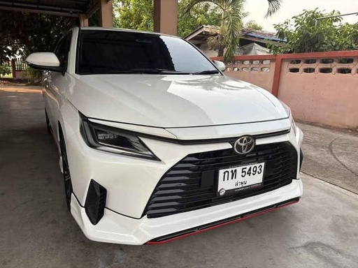 2023 TOYOTA Yaris