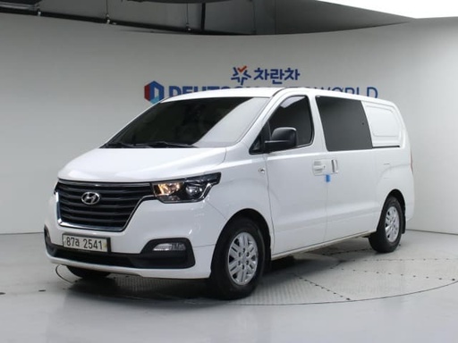 2021 HYUNDAI Grand Starex