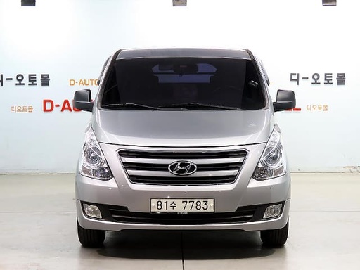 2017 HYUNDAI Grand Starex