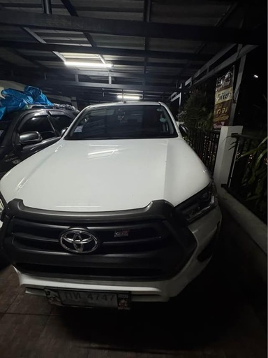 2022 TOYOTA Hilux