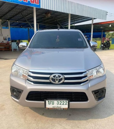 2019 TOYOTA Hilux