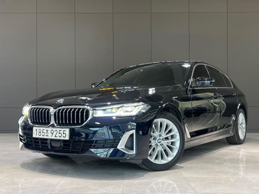 2021 BMW 5 Series