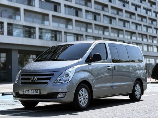 2018 HYUNDAI Grand Starex