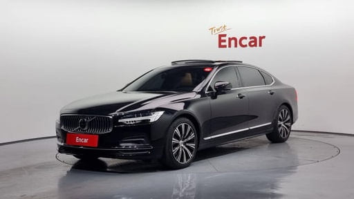2021 VOLVO S90