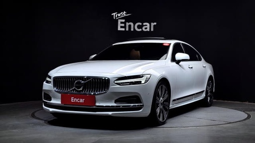 2023 VOLVO S90