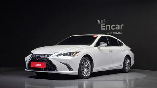 2021 LEXUS ES