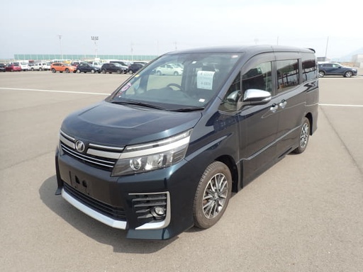 2017 TOYOTA Voxy