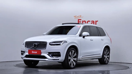 2023 VOLVO XC90