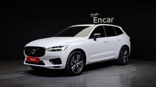 2021 VOLVO XC60