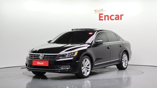 2018 VOLKSWAGEN Passat, 