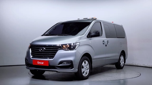 2020 HYUNDAI Grand Starex