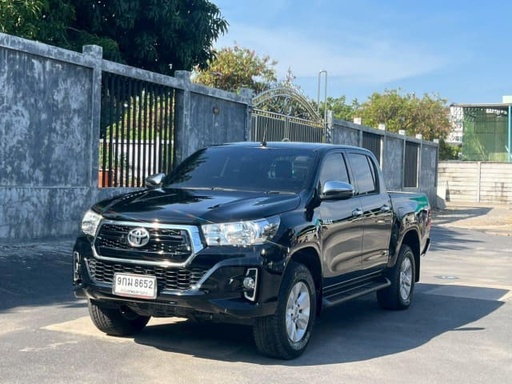 2020 TOYOTA Hilux