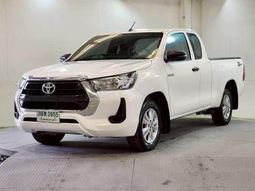 2022 TOYOTA Hilux