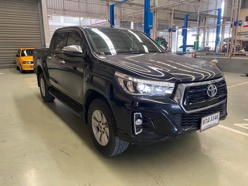 2019 TOYOTA Hilux