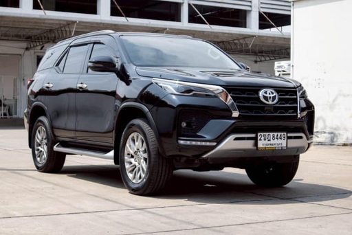 2021 TOYOTA Fortuner