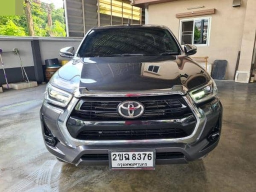 2022 TOYOTA Hilux