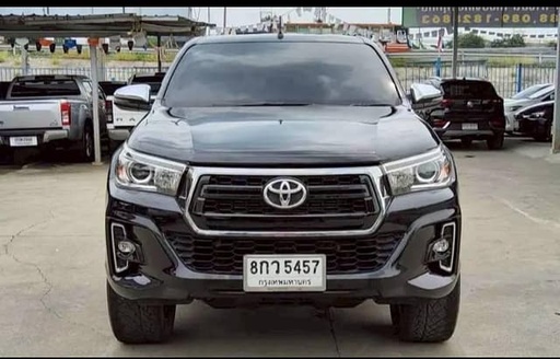 2019 TOYOTA Hilux