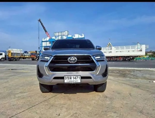 2022 TOYOTA Hilux