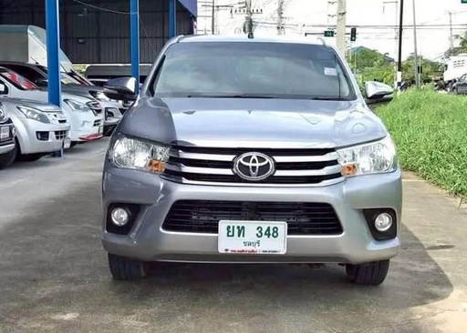 2017 TOYOTA Hilux