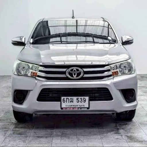 2017 TOYOTA Hilux, 