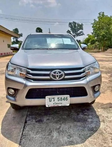 2017 TOYOTA Hilux