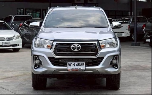 2019 TOYOTA Hilux