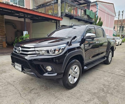 2017 TOYOTA Hilux
