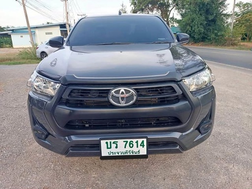 2020 TOYOTA Hilux