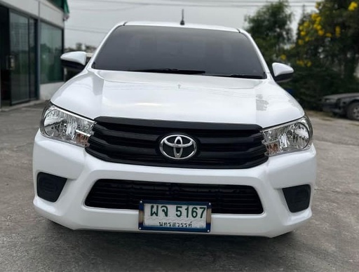 2017 TOYOTA Hilux