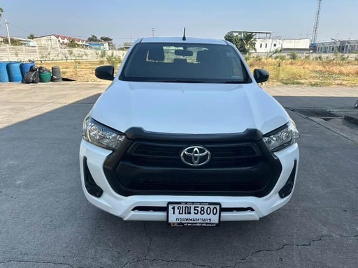 2020 TOYOTA Hilux