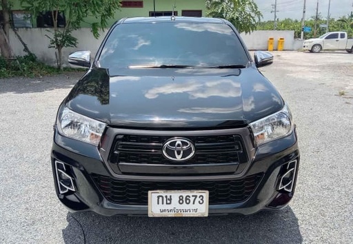 2019 TOYOTA Hilux